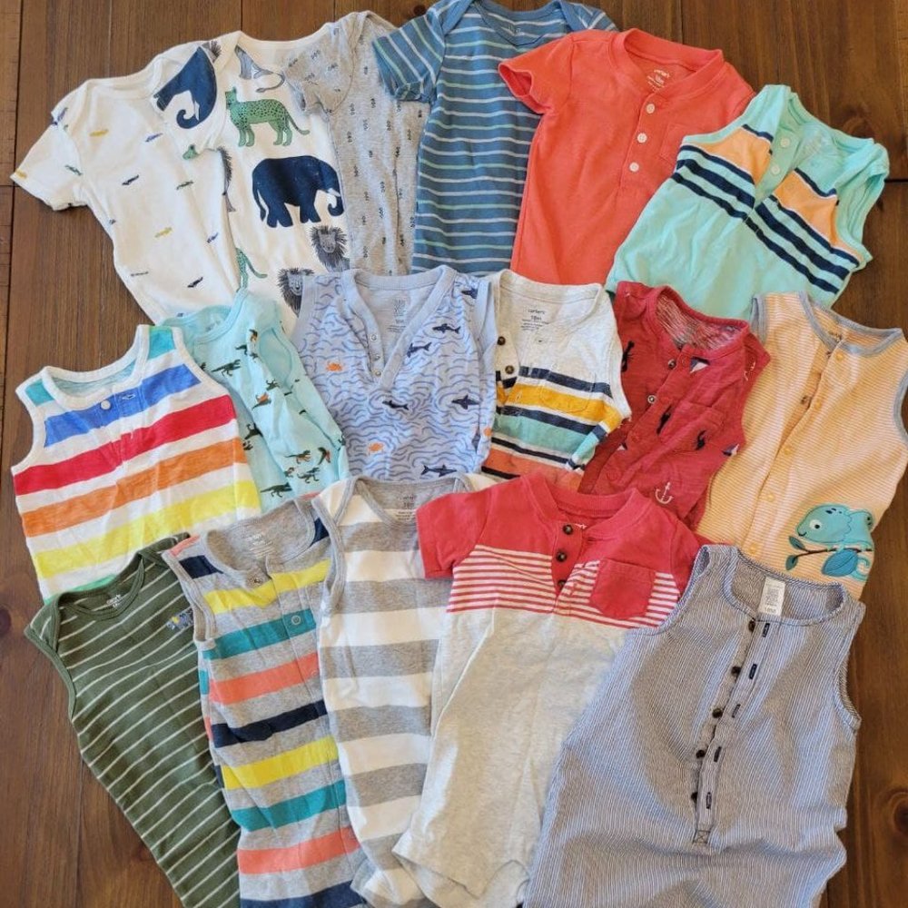 LOT of (17) Boys 12-18M Bodysuits & Rompers (Carter's, Primary) FREE SHIPPING!!!